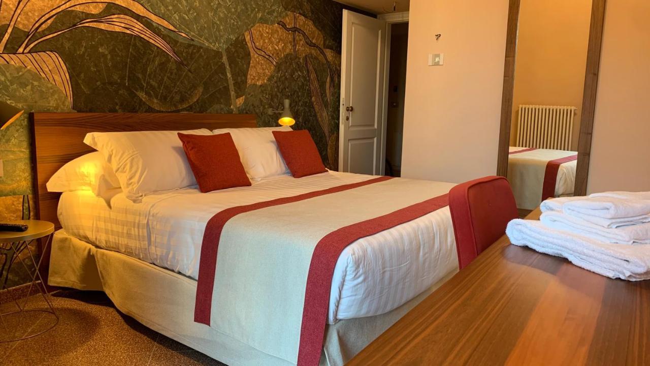 Dimora Del Leone Gaeta Bed & Breakfast Luaran gambar