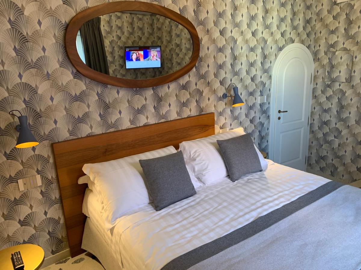 Dimora Del Leone Gaeta Bed & Breakfast Luaran gambar