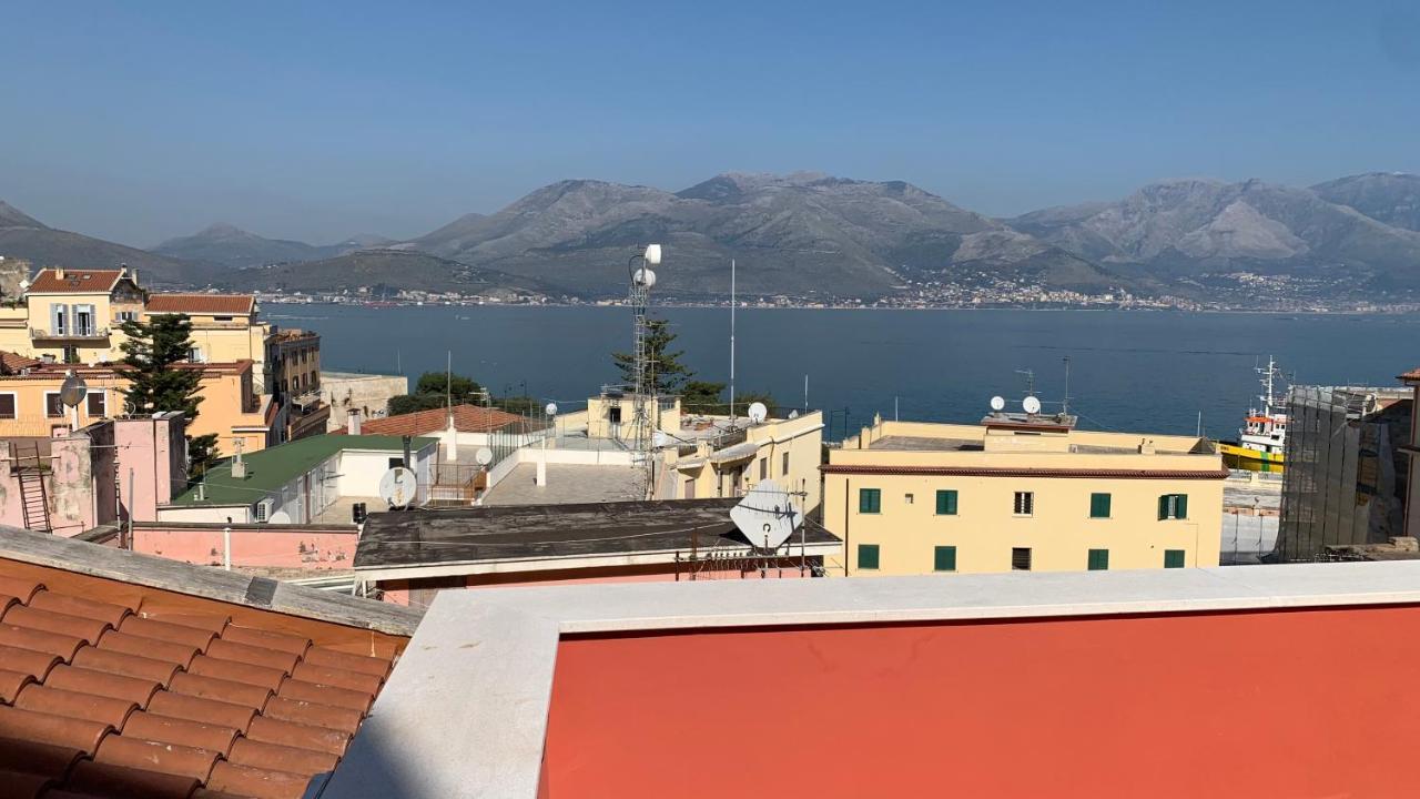 Dimora Del Leone Gaeta Bed & Breakfast Luaran gambar