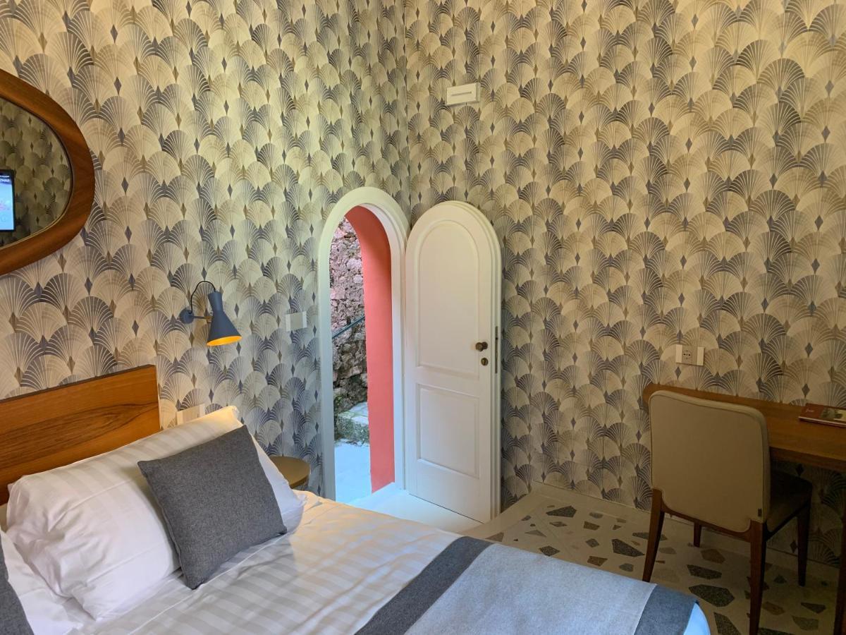 Dimora Del Leone Gaeta Bed & Breakfast Luaran gambar