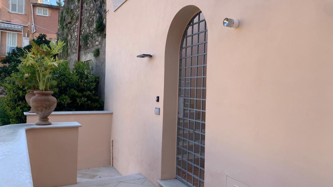 Dimora Del Leone Gaeta Bed & Breakfast Luaran gambar