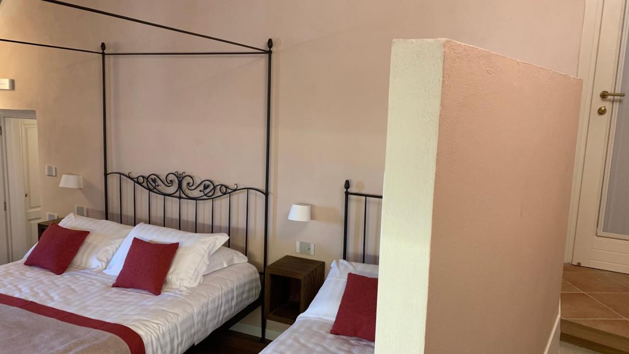 Dimora Del Leone Gaeta Bed & Breakfast Luaran gambar