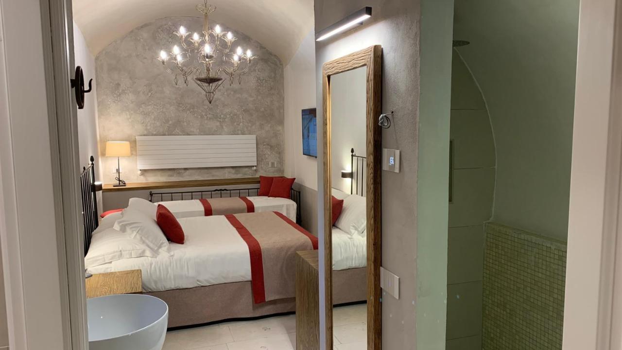 Dimora Del Leone Gaeta Bed & Breakfast Luaran gambar