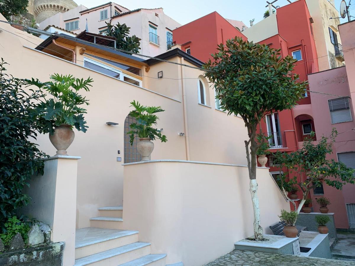 Dimora Del Leone Gaeta Bed & Breakfast Luaran gambar