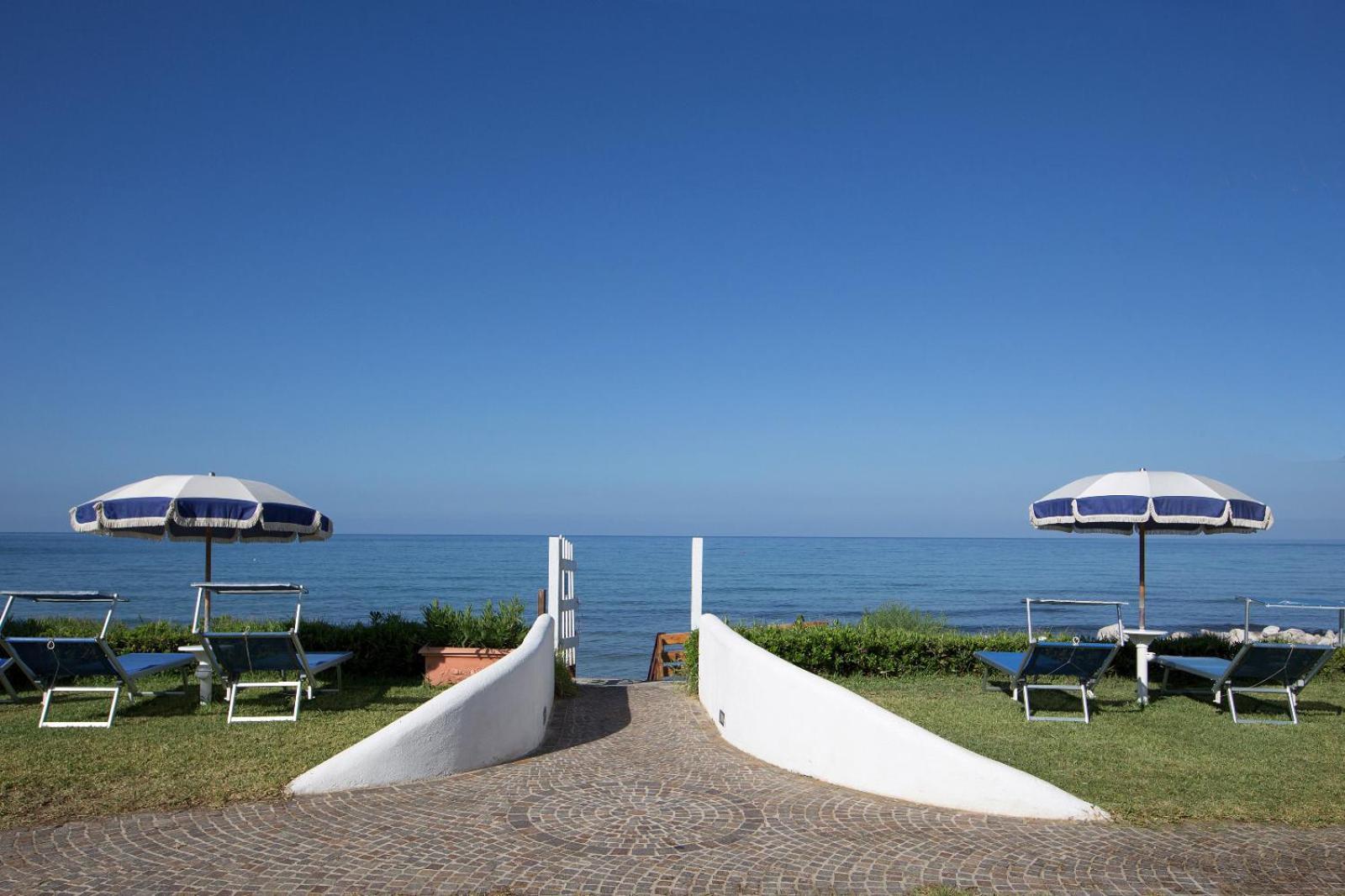 Dimora Del Leone Gaeta Bed & Breakfast Luaran gambar